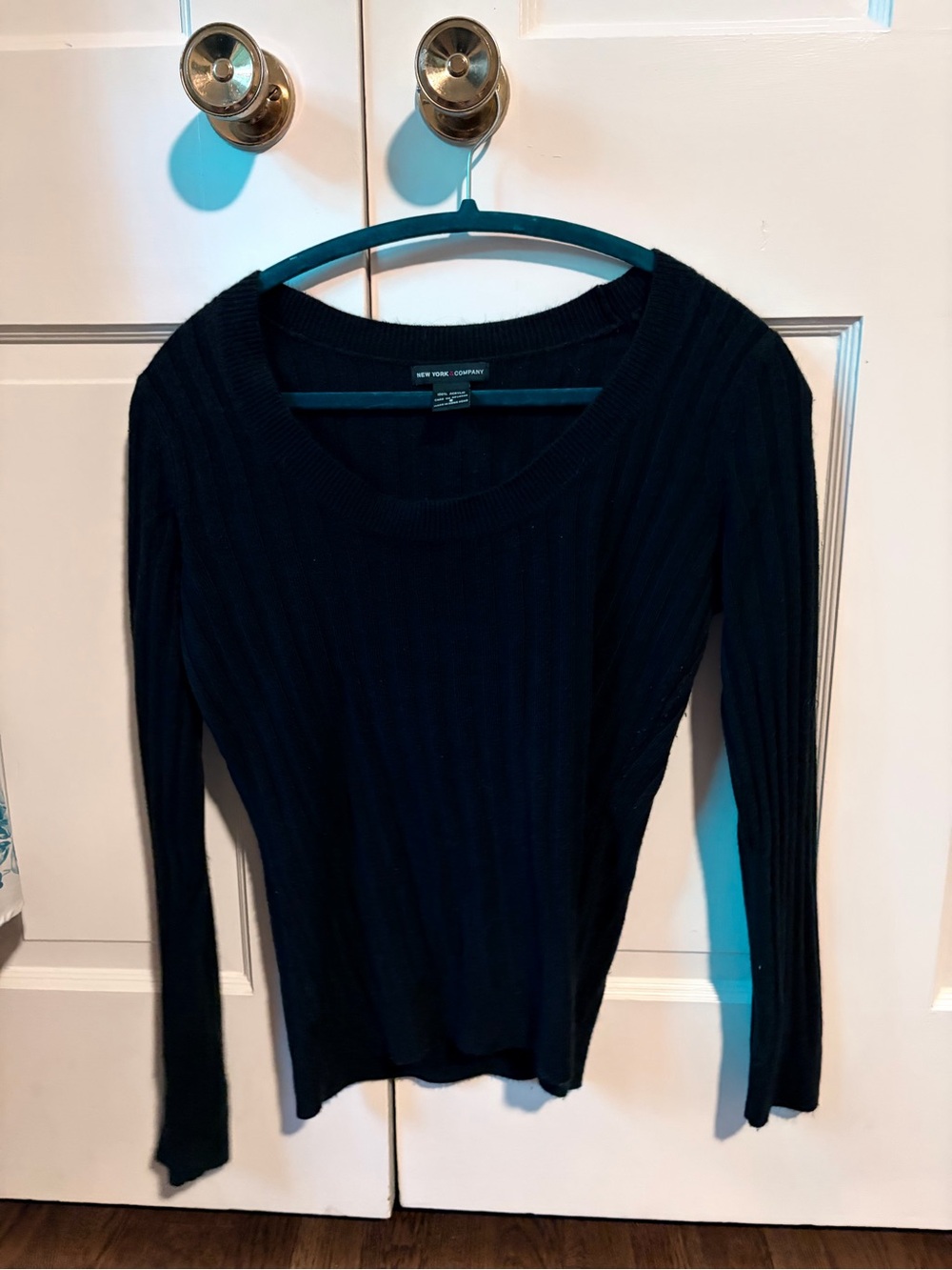 New York & Company Black Ribbed Crew Neck Sweater